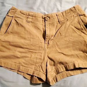 Old Navy khaki shorts size 6